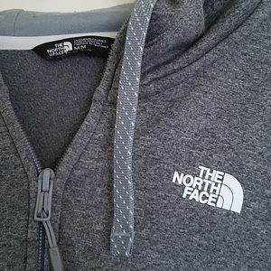 North Face sweatshirt with hoodie